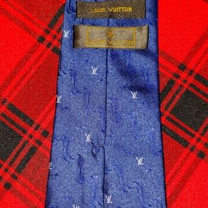Louis Vuitton silk Tie